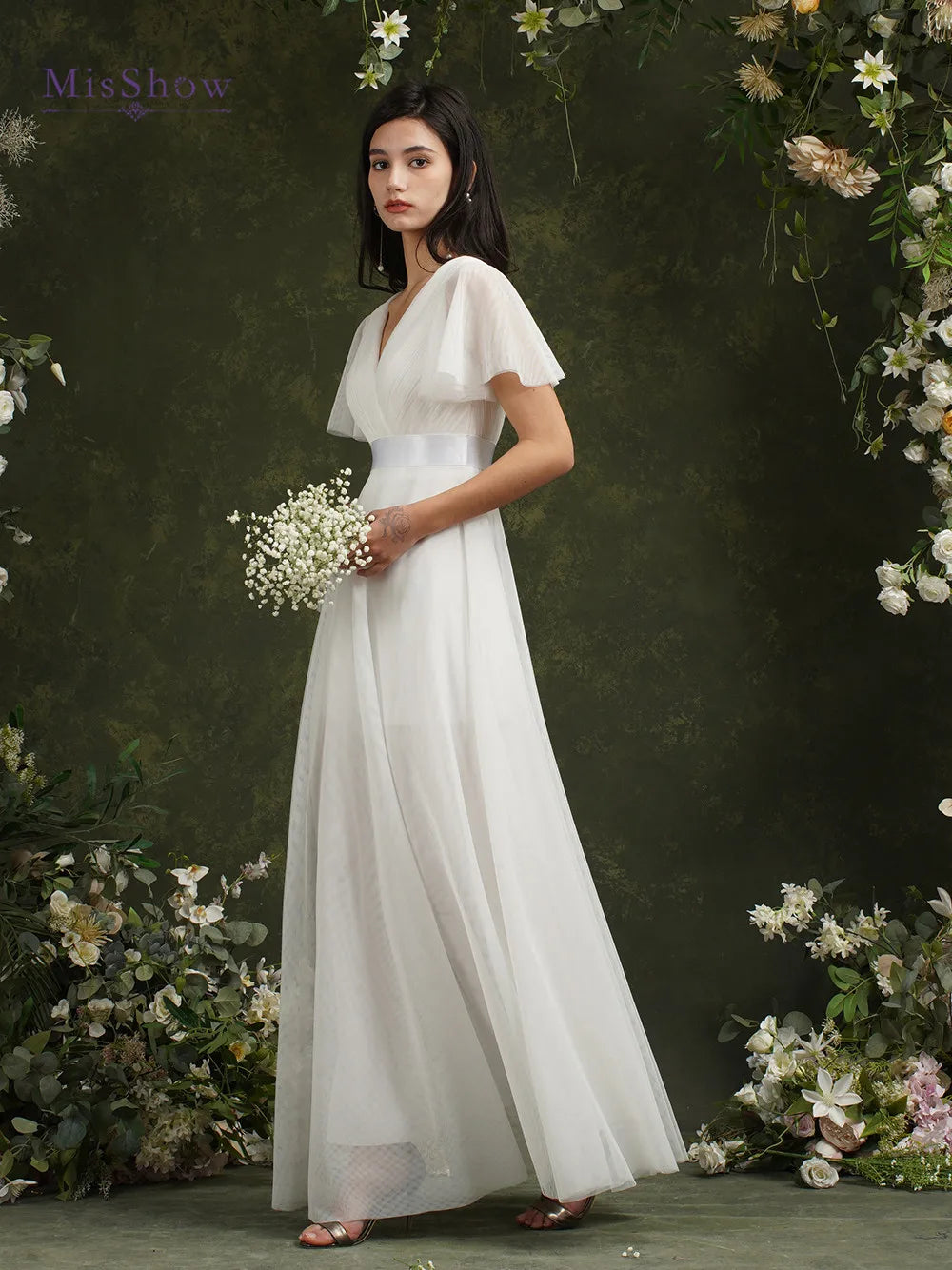 Simple Ivory Bridesmaid Dresses Women 2023 A-Line Puffer Short Sleeve V-Neck Pleat Tulle Open Back Wedding Party Gowns With Belt