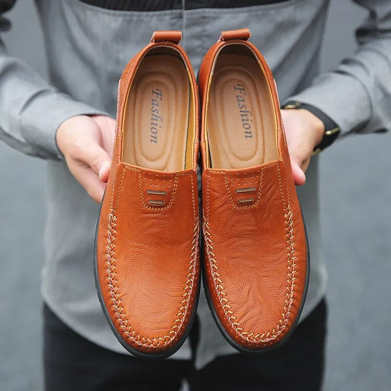 2023 Men Casual Shoes Luxury Brand Casual Slip on Formal Loafers Men Moccasins Italian Black