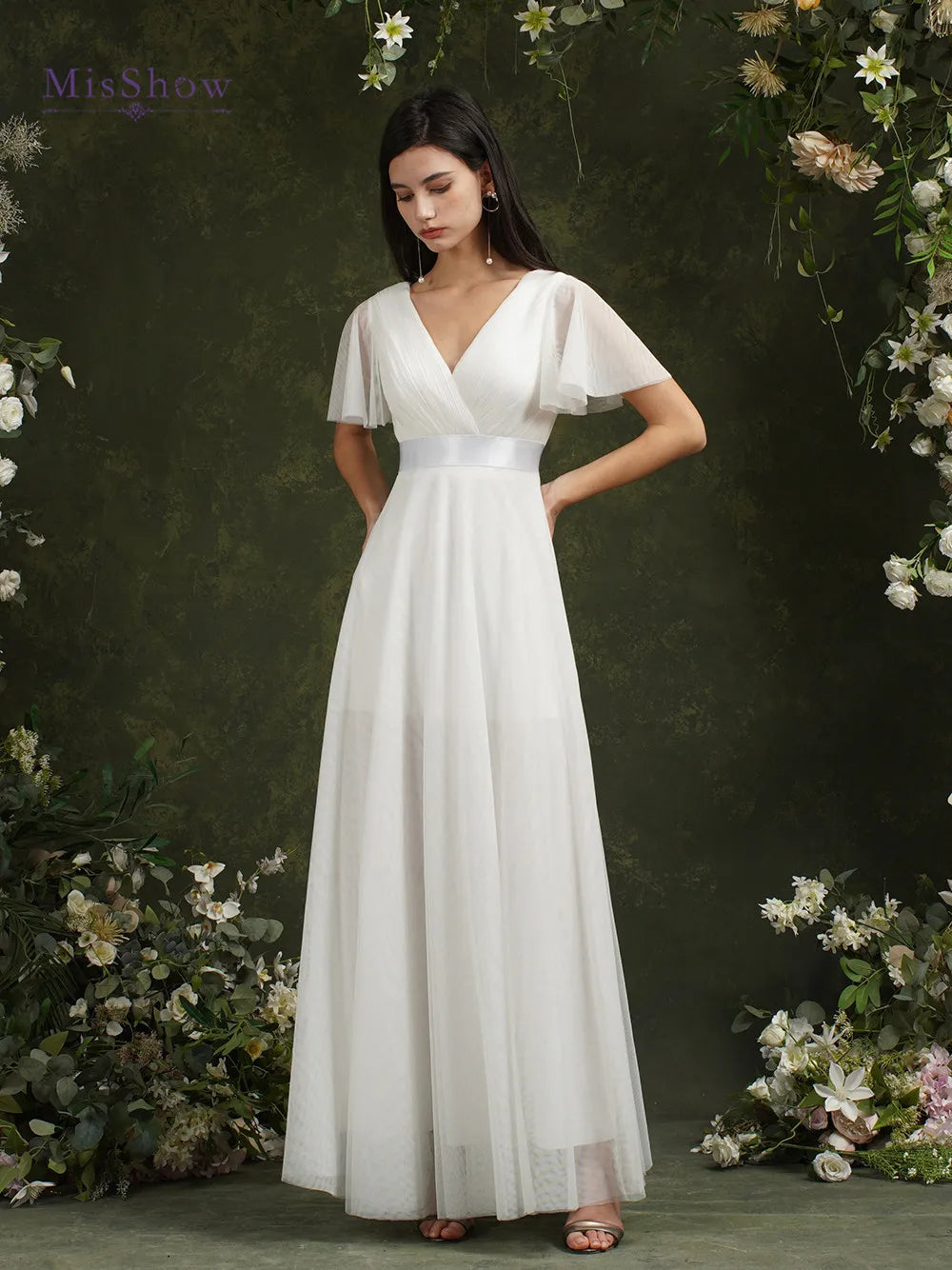 Simple Ivory Bridesmaid Dresses Women 2023 A-Line Puffer Short Sleeve V-Neck Pleat Tulle Open Back Wedding Party Gowns With Belt